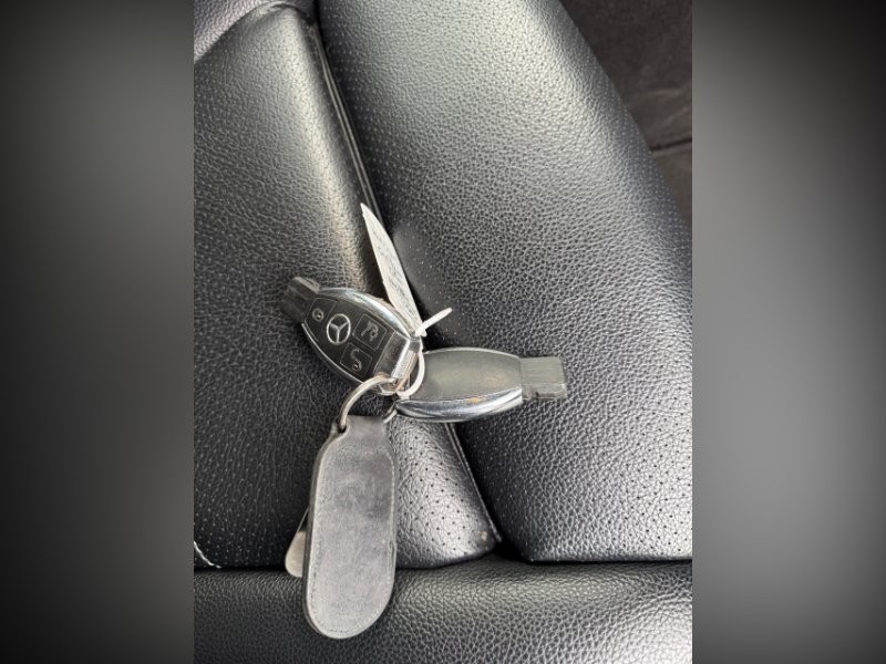 Used Mercedes-Benz GLC 2015 for sale - 77341074: Photo 36