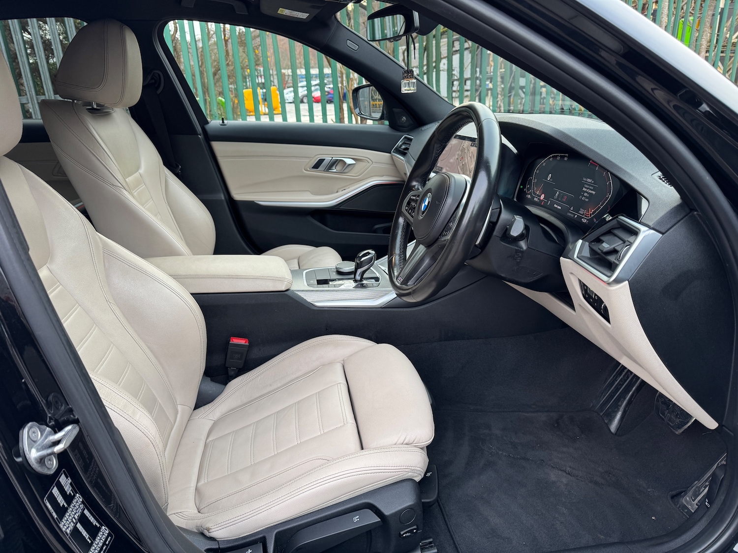 Used BMW 3 Series 2020 for sale - 77092808: Photo 11