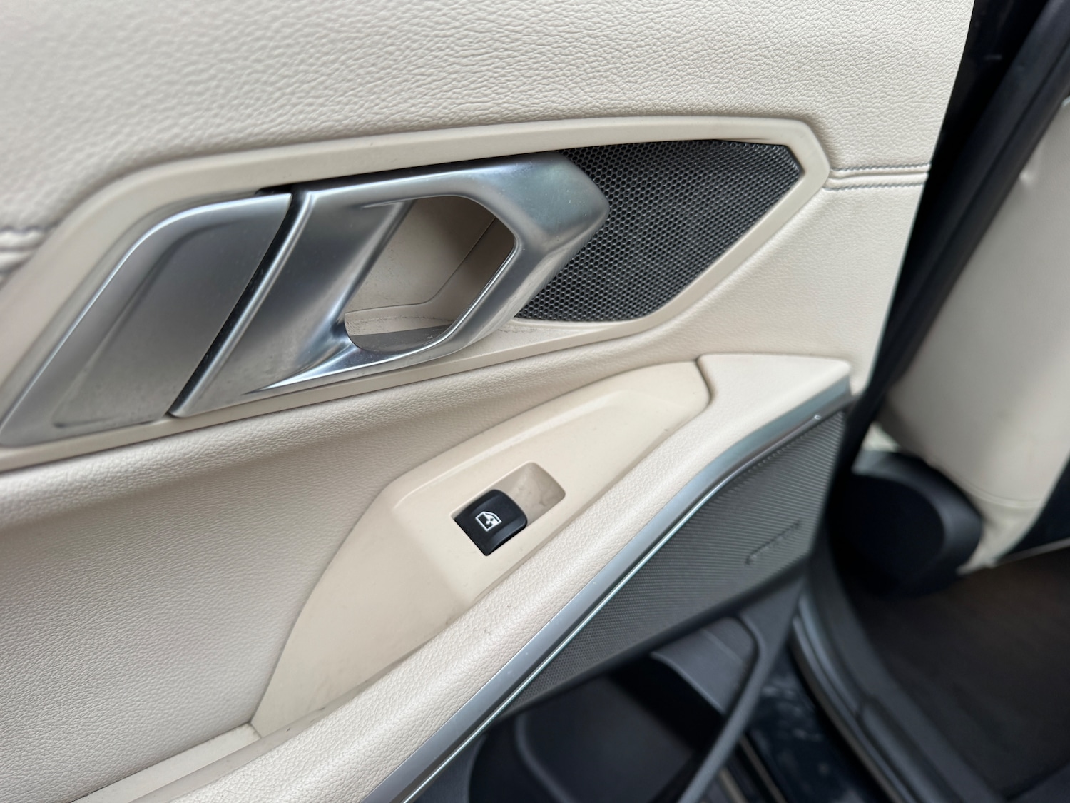 Used BMW 3 Series 2020 for sale - 77092808: Photo 24