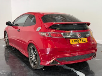 Used Honda Civic 2010 for sale - 79323752: Photo