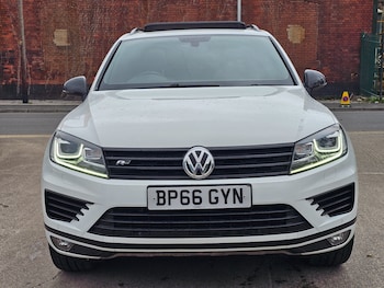 Used Volkswagen Touareg 2016 for sale - 78177221: Photo