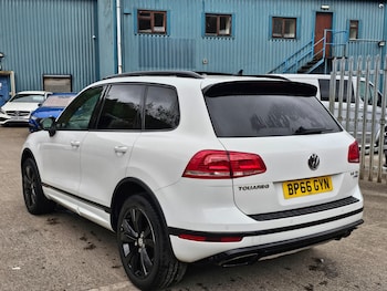 Used Volkswagen Touareg 2016 for sale - 78177221: Photo
