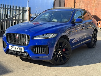 Used Jaguar F-Pace 2017 for sale - 78427297: Photo