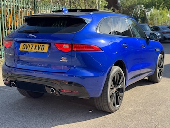 Used Jaguar F-Pace 2017 for sale - 78427297: Photo