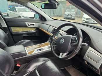 Used Jaguar XF 2013 for sale - 74834500: Photo