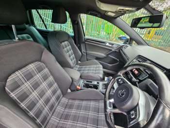 Used Volkswagen Golf 2016 for sale - 74456662: Photo