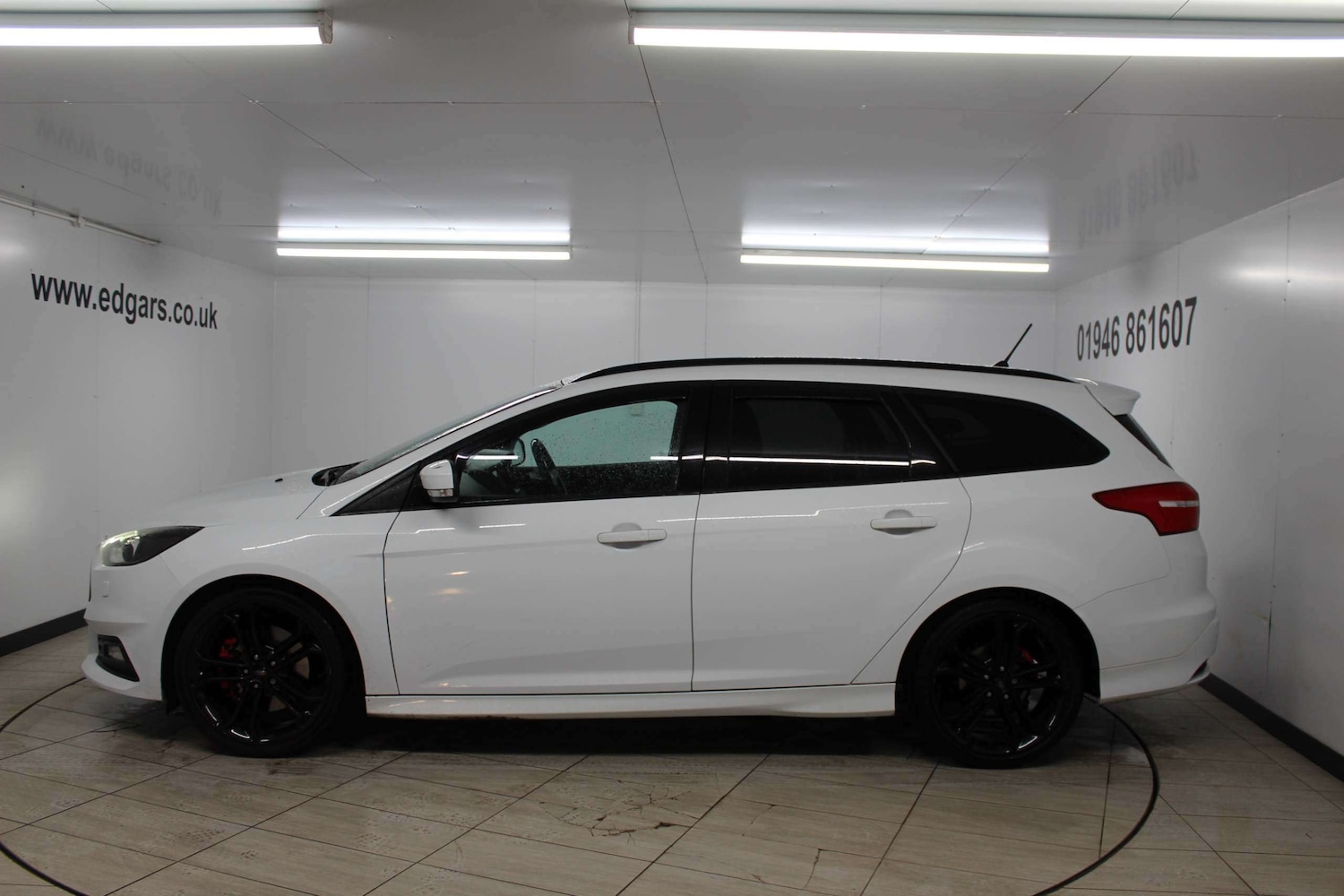 Used Ford Focus 2017 for sale - 77355219: Photo 4