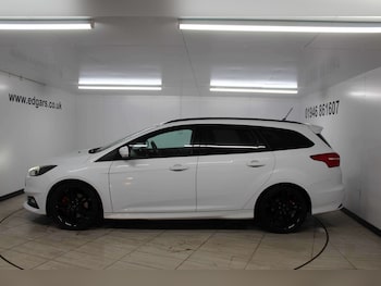 Used Ford Focus 2017 for sale - 77355219: Photo