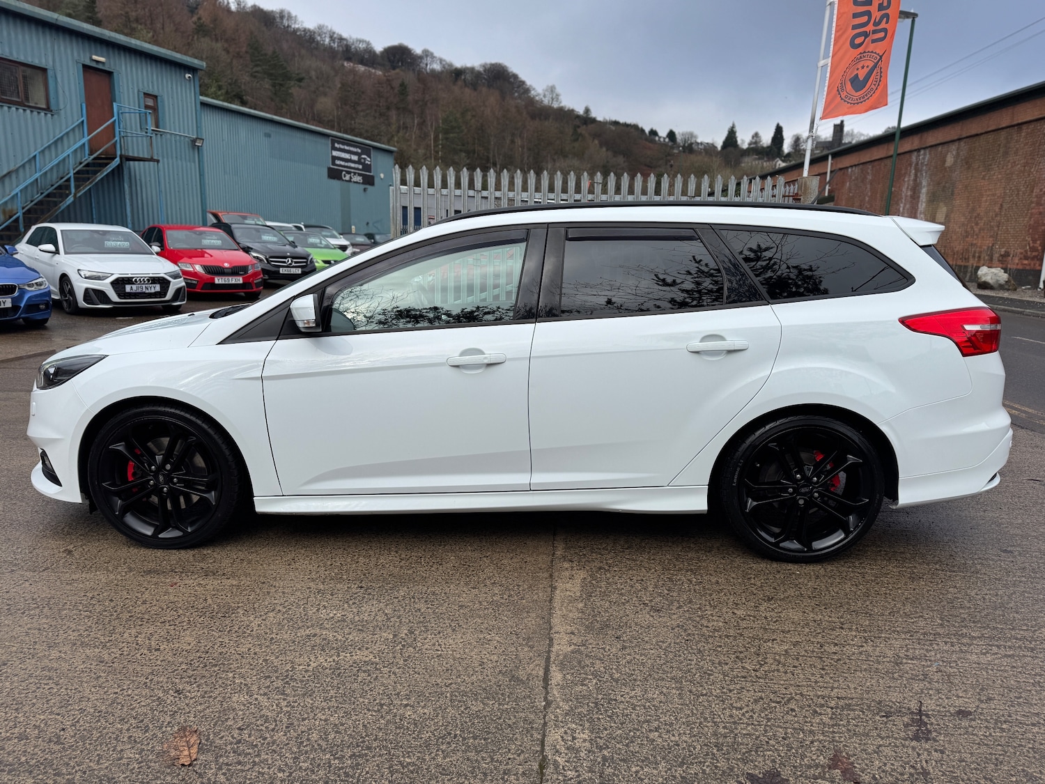 Used Ford Focus 2017 for sale - 77355219: Photo 8