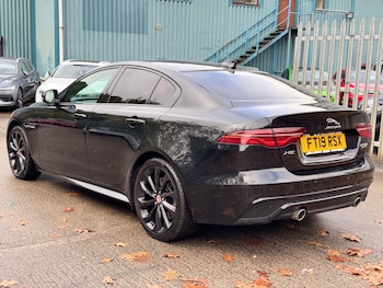 Used Jaguar XE 2019 for sale - 76253166: Photo 4