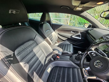 Used Volkswagen Scirocco 2016 for sale - 75517499: Photo