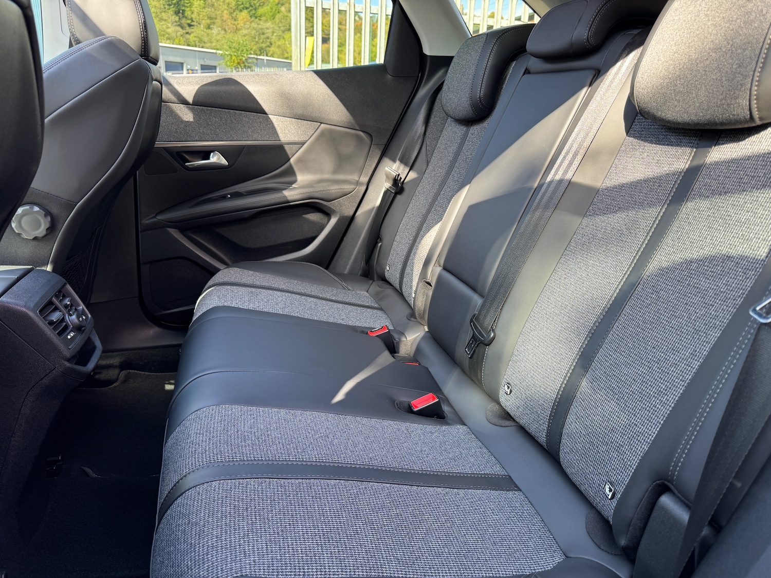 Used Peugeot 3008 2017 for sale - 76036529: Photo 21