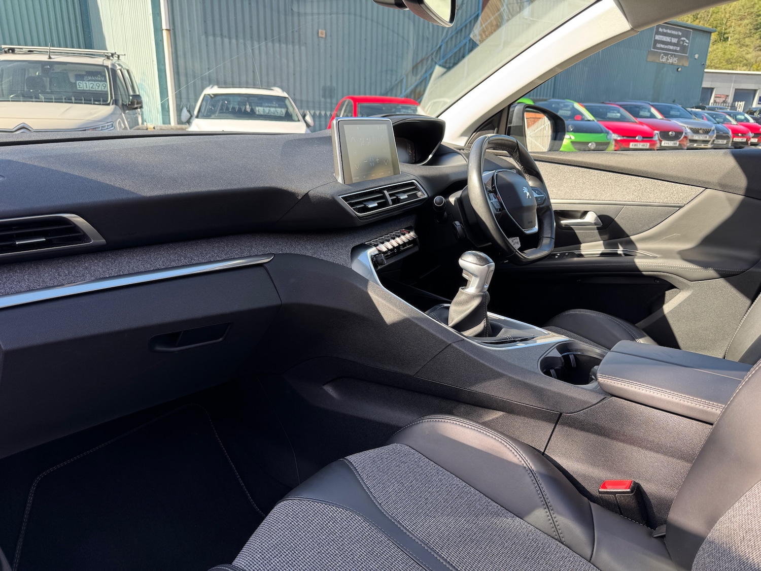 Used Peugeot 3008 2017 for sale - 76036529: Photo 24