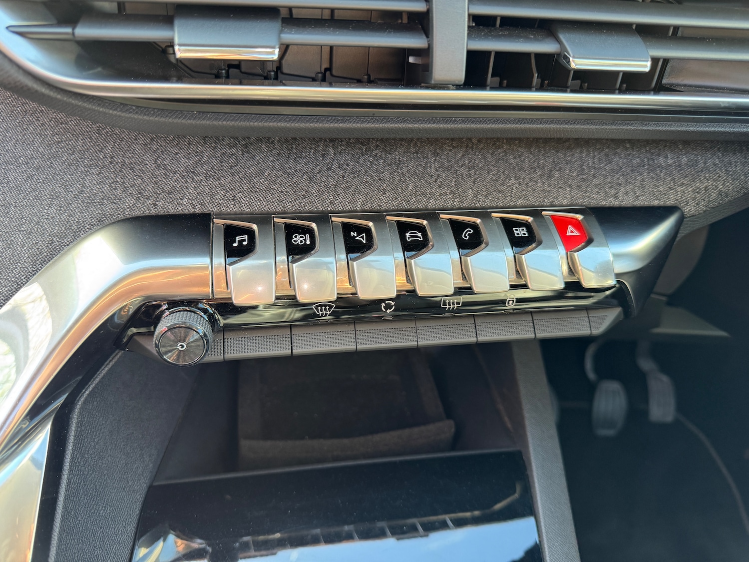 Used Peugeot 3008 2017 for sale - 76036529: Photo 28