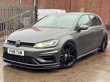 Used Volkswagen Golf 2018 for sale - 76719601: Photo