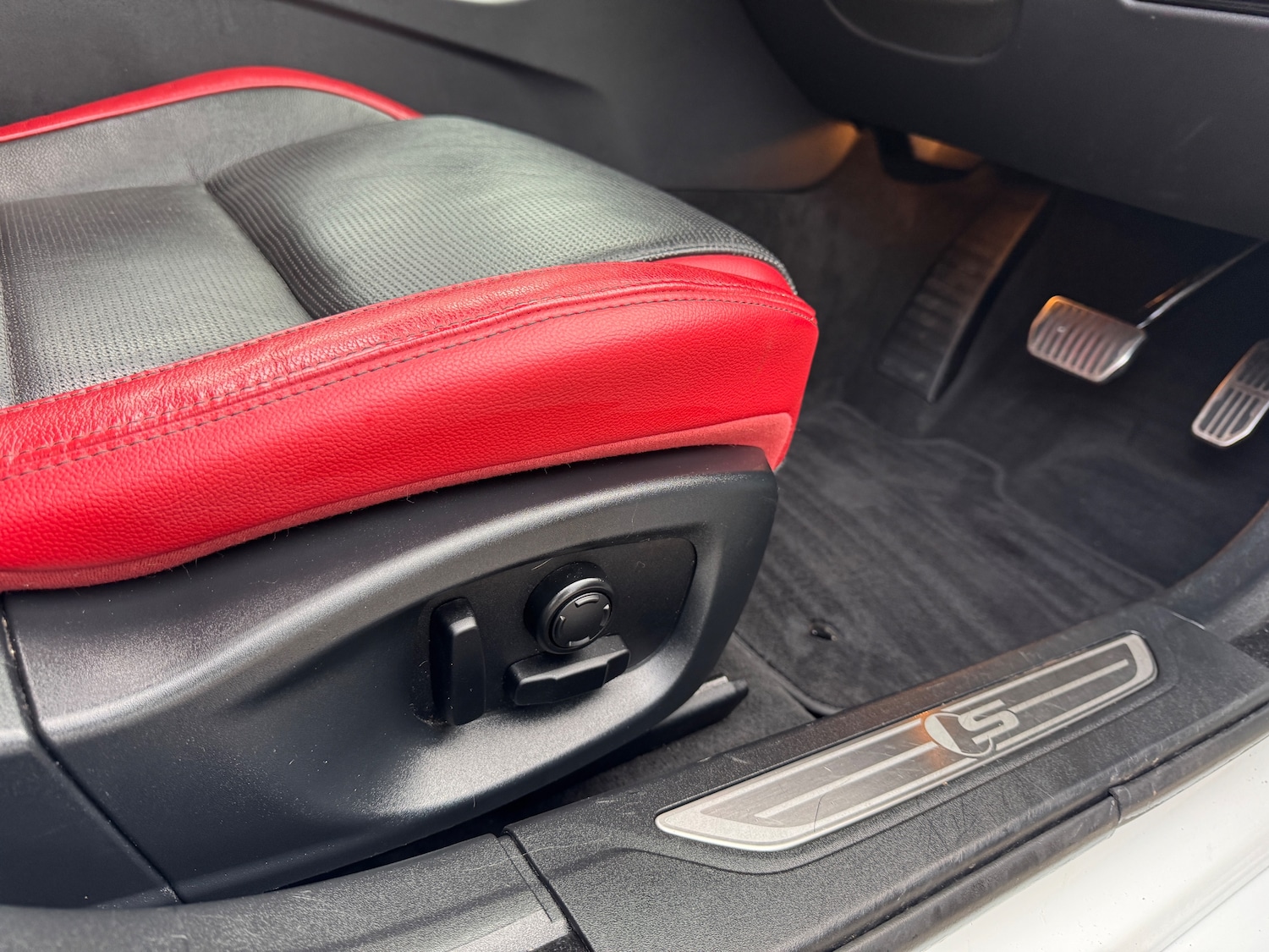 Used Jaguar XF 2016 for sale - 76569280: Photo 15