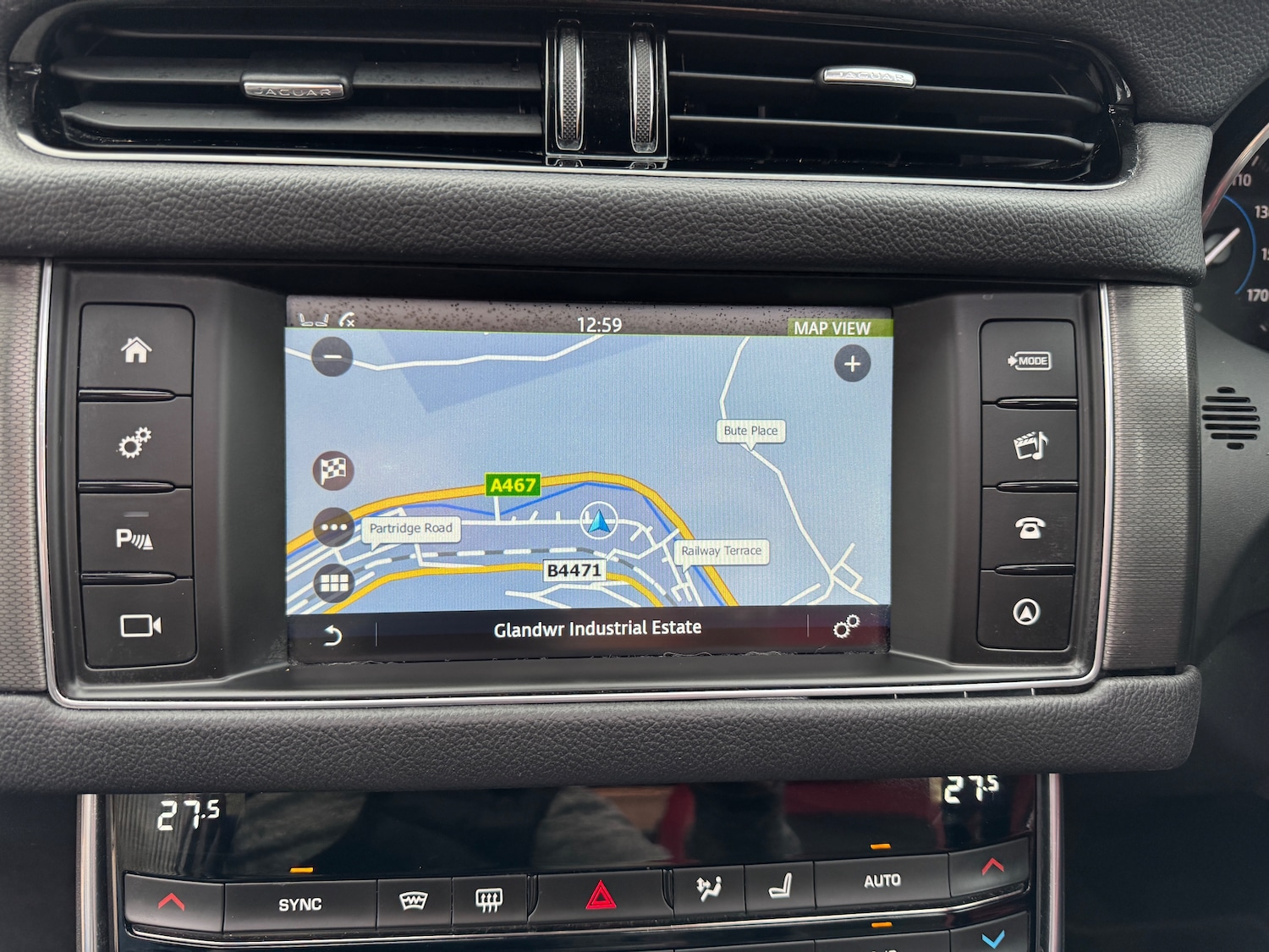 Used Jaguar XF 2016 for sale - 76569280: Photo 33