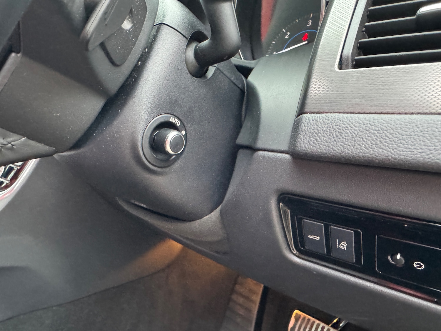 Used Jaguar XF 2016 for sale - 76569280: Photo 39