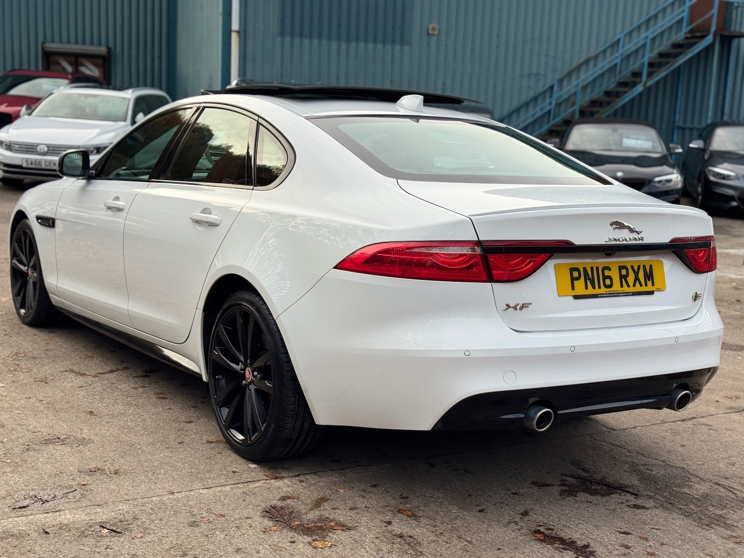 Used Jaguar XF 2016 for sale - 76569280: Photo 7