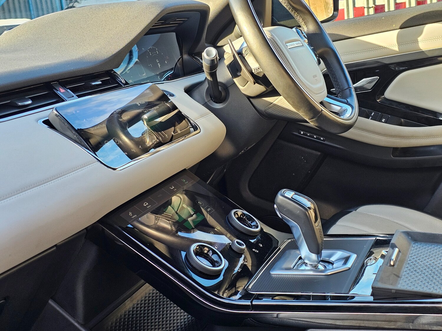 Used Land Rover Range Rover Evoque 2019 for sale - 77023526: Photo 14