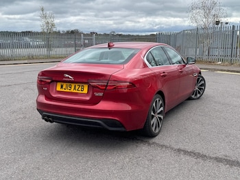 Used Jaguar XE 2019 for sale - 78177223: Photo