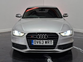 Used Audi A4 2013 for sale - 79438940: Photo