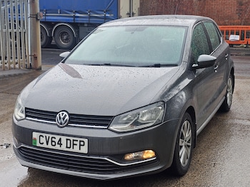 Used Volkswagen Polo 2014 for sale - 78608142: Photo