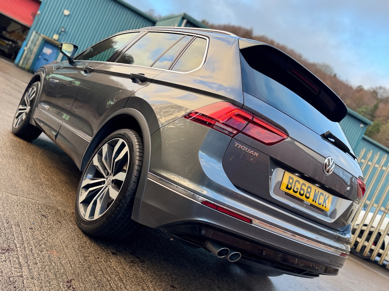 Used Volkswagen Tiguan 2018 for sale - 76798673: Photo 12