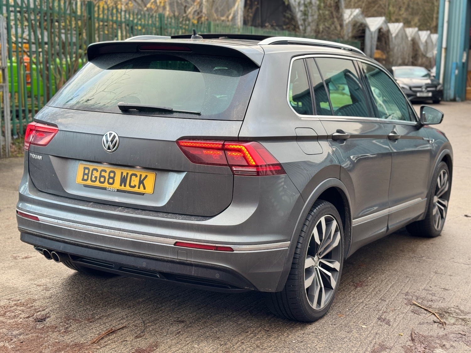 Used Volkswagen Tiguan 2018 for sale - 76798673: Photo 3