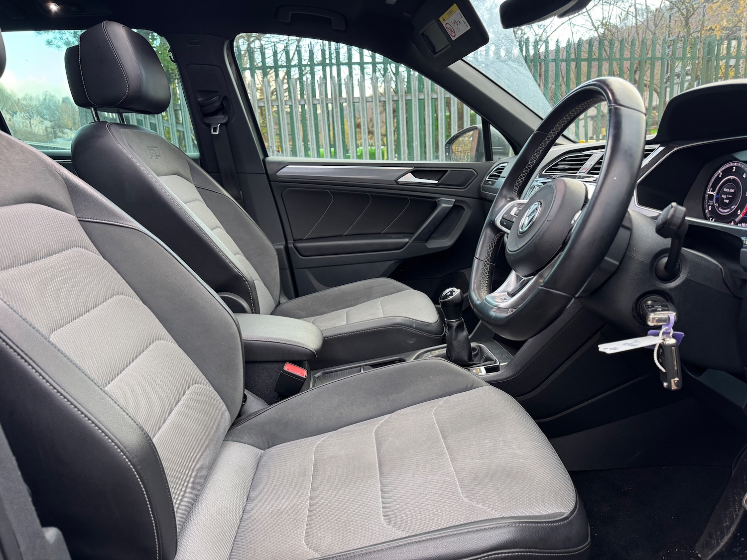 Used Volkswagen Tiguan 2018 for sale - 76798673: Photo 6