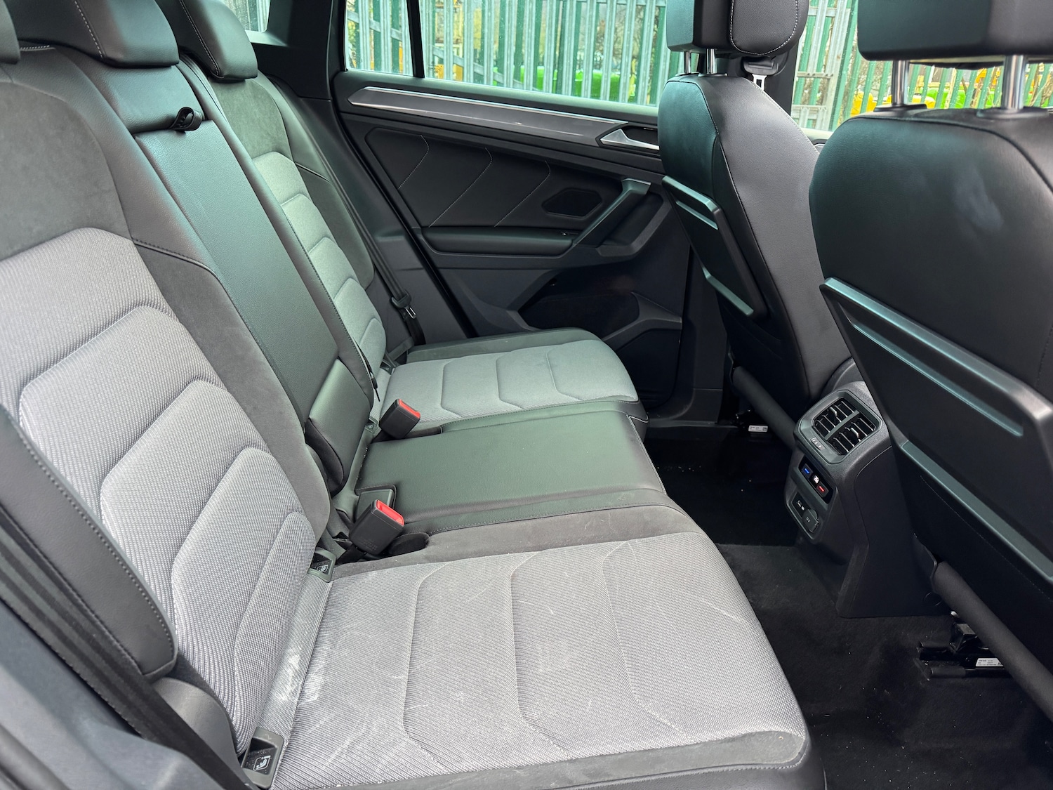 Used Volkswagen Tiguan 2018 for sale - 76798673: Photo 7