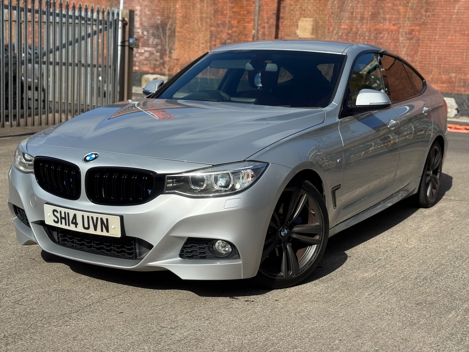 Used BMW 3 Series 2014 for sale - 78056008: Photo 2