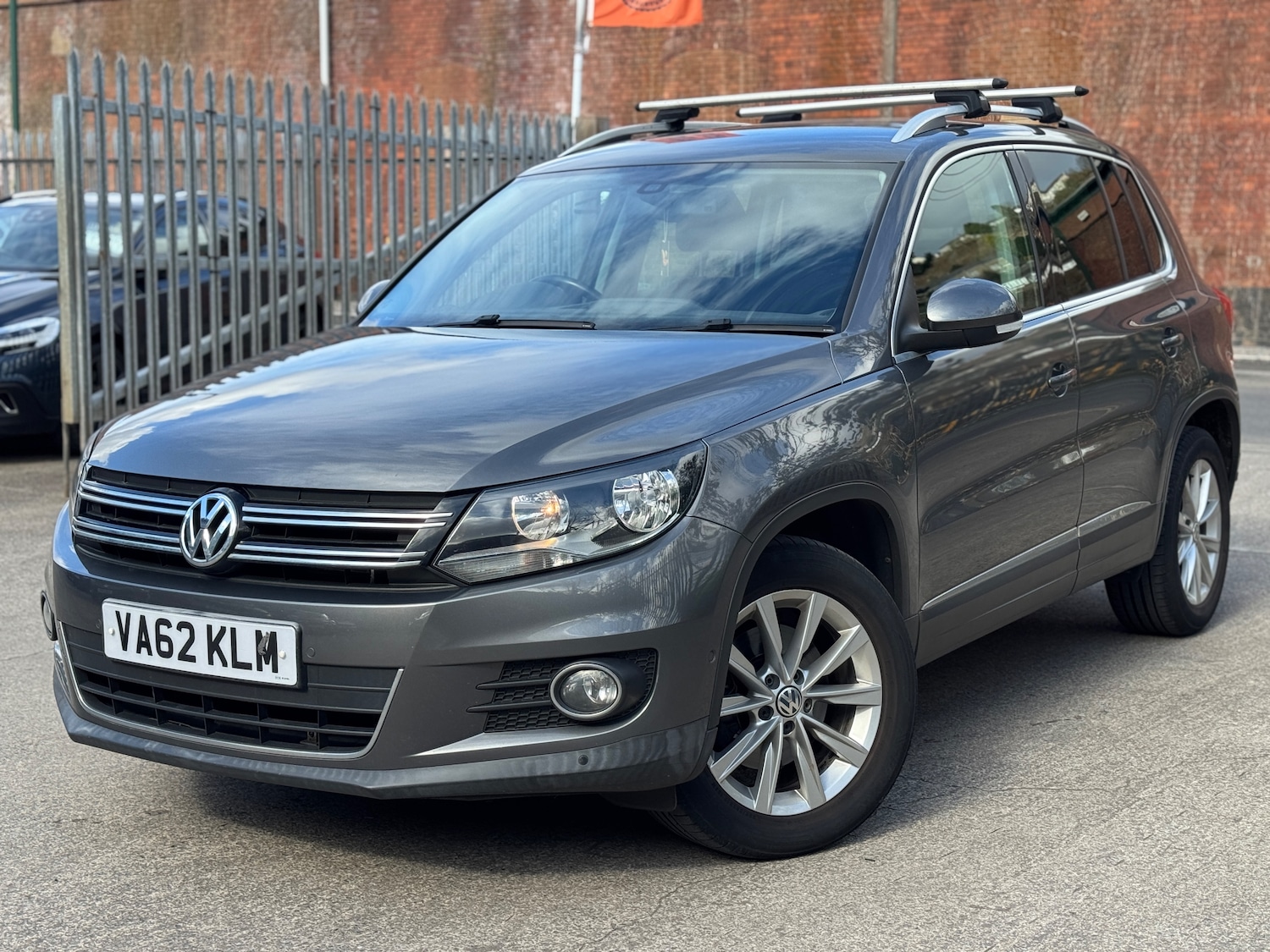 Used Volkswagen Tiguan 2013 for sale - 78029113: Photo 2