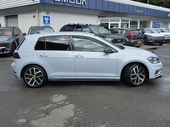 Used Volkswagen Golf 2018 for sale - 78859292: Photo