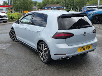 Used Volkswagen Golf 2018 for sale - 78859292: Photo