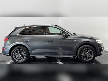 Used Audi Q5 2018 for sale - 78920420: Photo