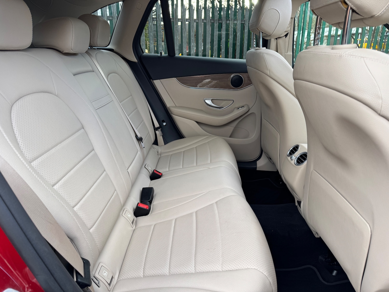 Used Mercedes-Benz GLC 2016 for sale - 76915181: Photo 20