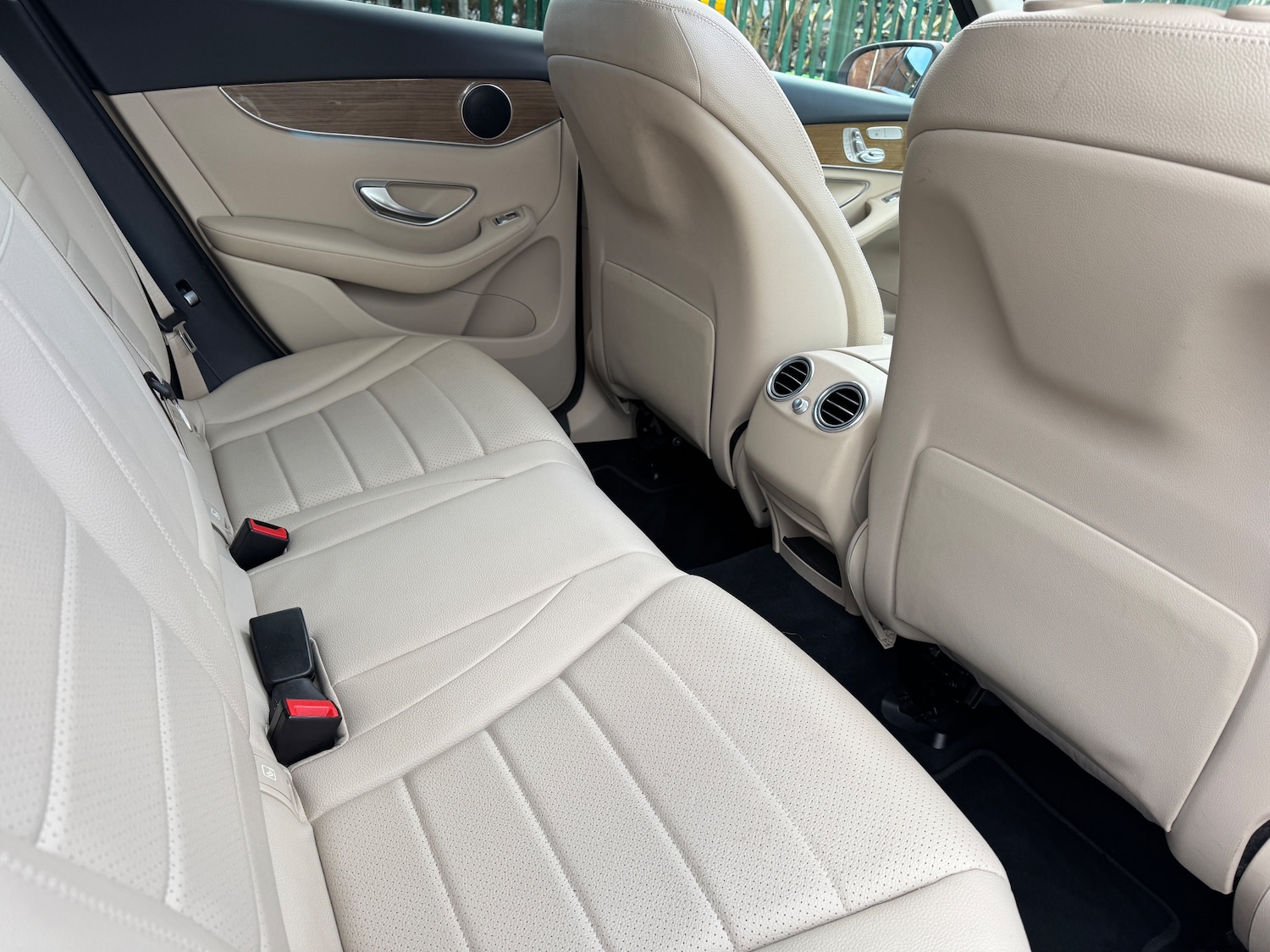 Used Mercedes-Benz GLC 2016 for sale - 76915181: Photo 22