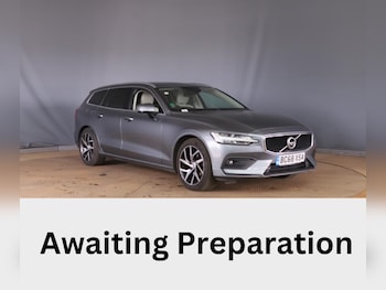 Used Volvo V60 2019 for sale - 75616563: Photo