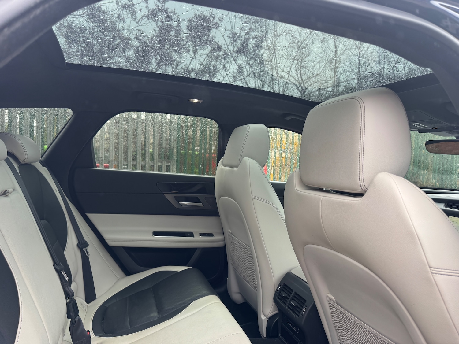 Used Jaguar XF 2019 for sale - 78043238: Photo 7