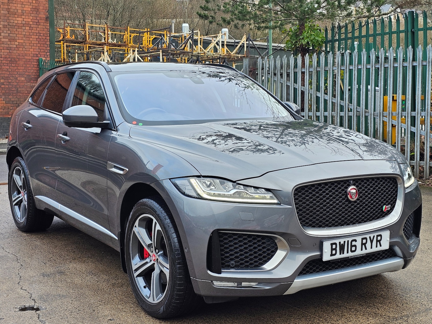 Used Jaguar F-Pace 2016 for sale - 77460434: Photo 11