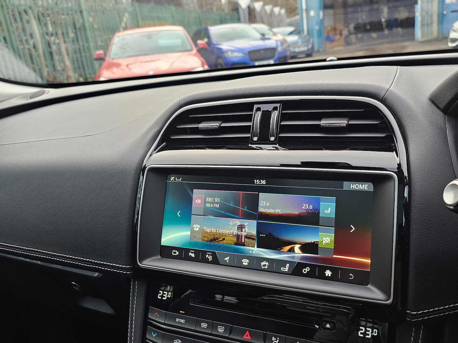 Used Jaguar F-Pace 2016 for sale - 77460434: Photo 24