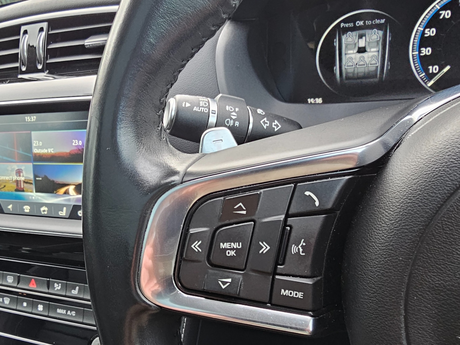 Used Jaguar F-Pace 2016 for sale - 77460434: Photo 25