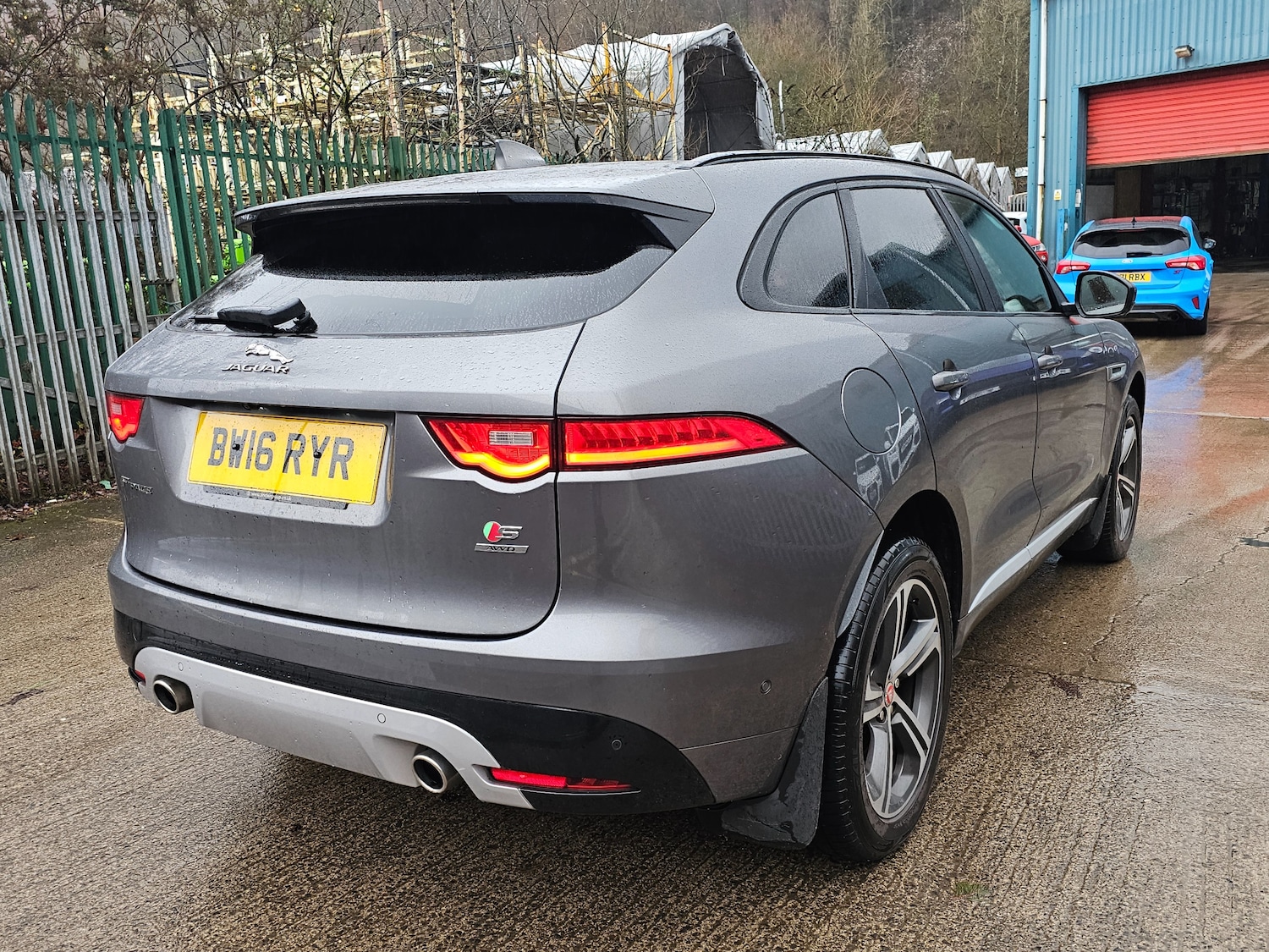 Used Jaguar F-Pace 2016 for sale - 77460434: Photo 6