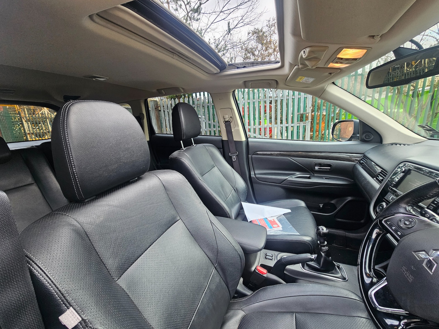 Used Mitsubishi Outlander 2016 for sale - 77608089: Photo 6