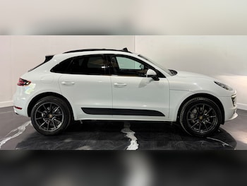 Used Porsche Macan 2015 for sale - 79082294: Photo