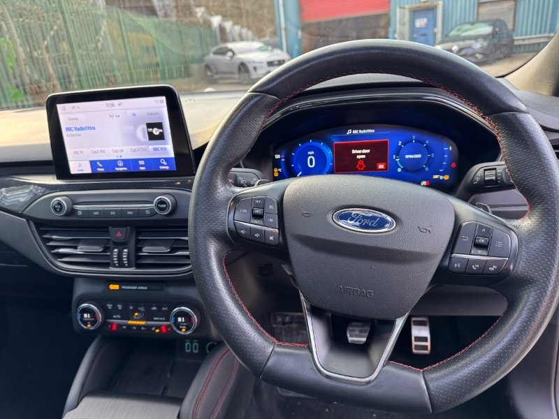 Used Ford Focus 2020 for sale - 77122677: Photo 15