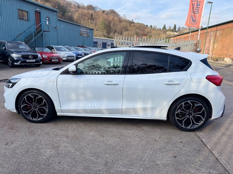 Used Ford Focus 2020 for sale - 77122677: Photo 8