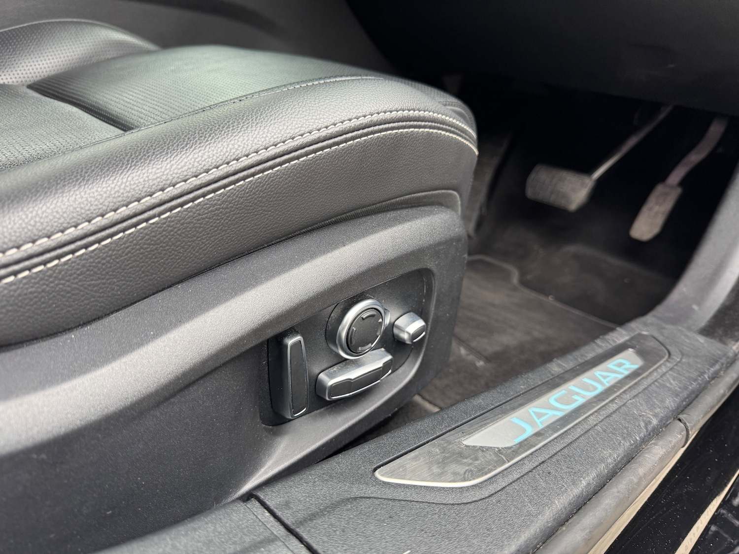 Used Jaguar XF 2021 for sale - 76198141: Photo 17