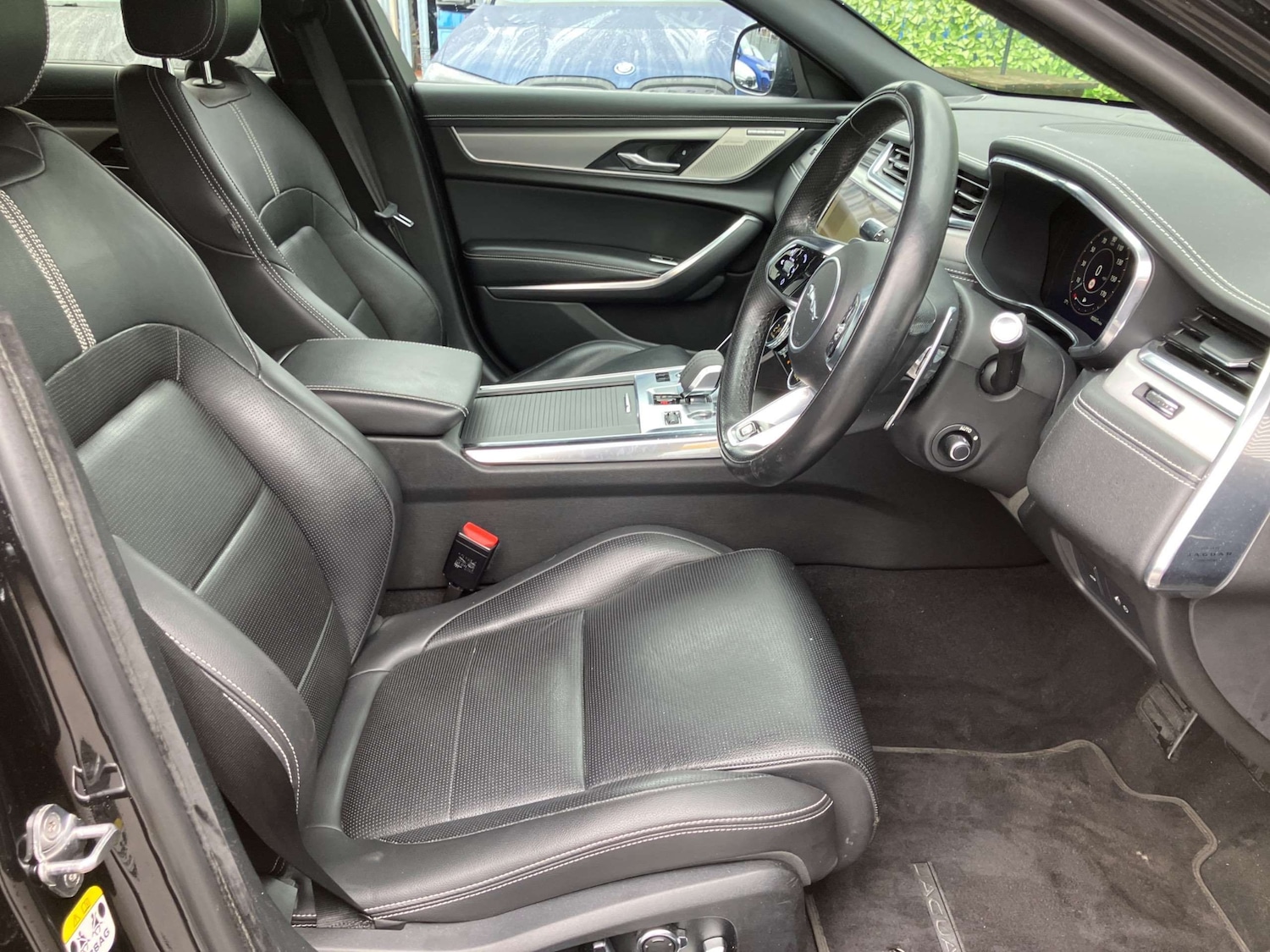 Used Jaguar XF 2021 for sale - 76198141: Photo 5
